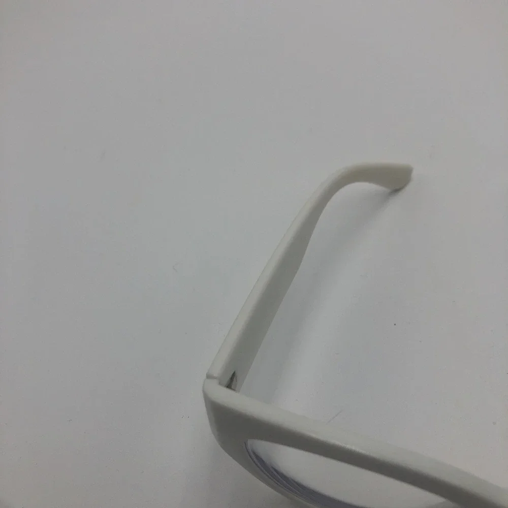 Zenni Optical Women's Eyeglass Frames White Cat Eye Preowned  With Case 50s Look
